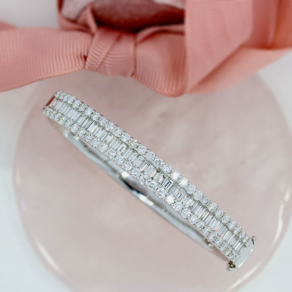 Pre Owned 18ct White Gold Tiara Style Diamond Bangle 5.05ct