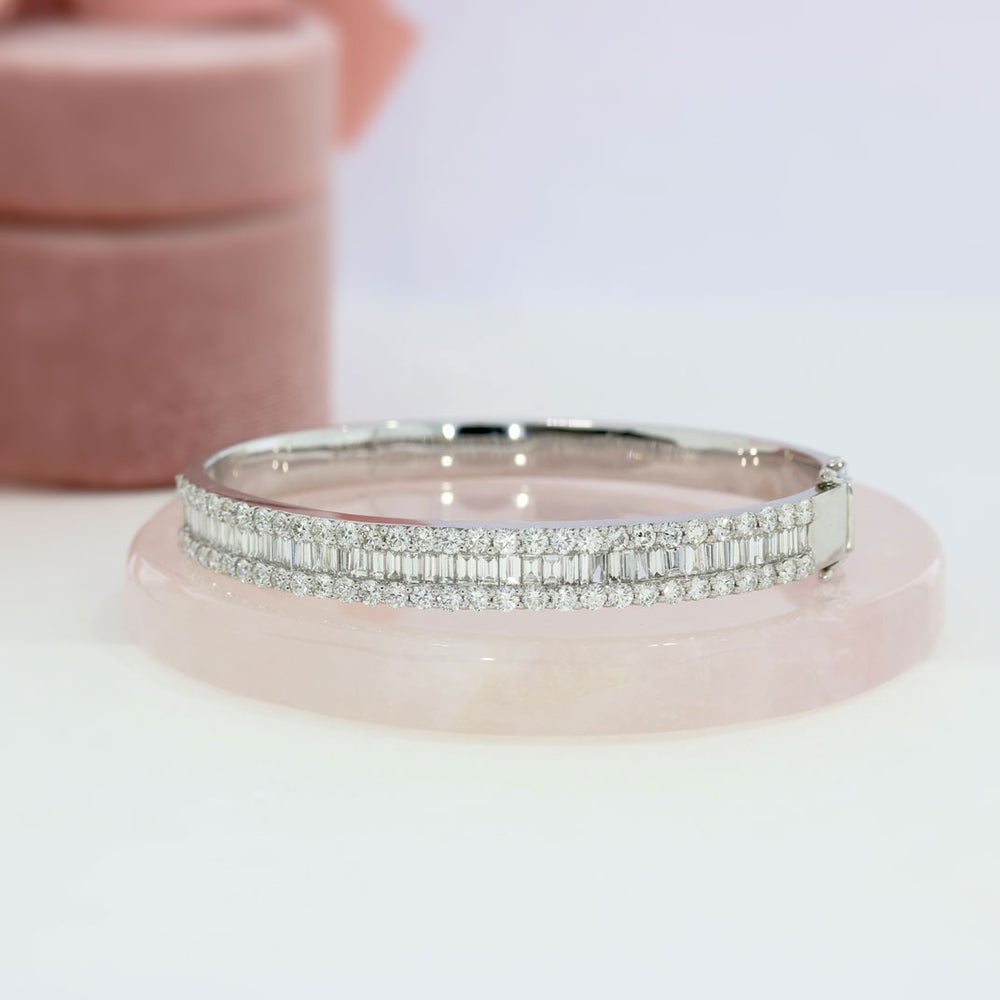 Pre Owned 18ct White Gold Tiara Style Diamond Bangle 5.05ct