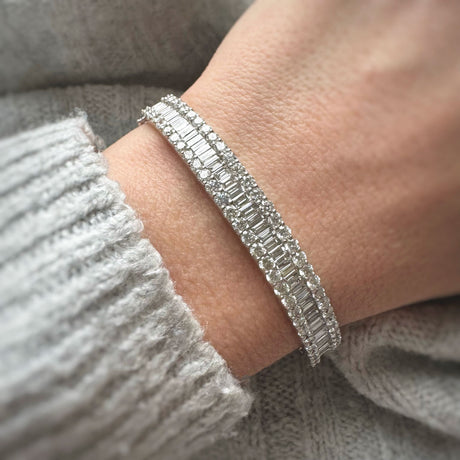 Pre Owned 18ct White Gold Tiara Style Diamond Bangle 5.05ct