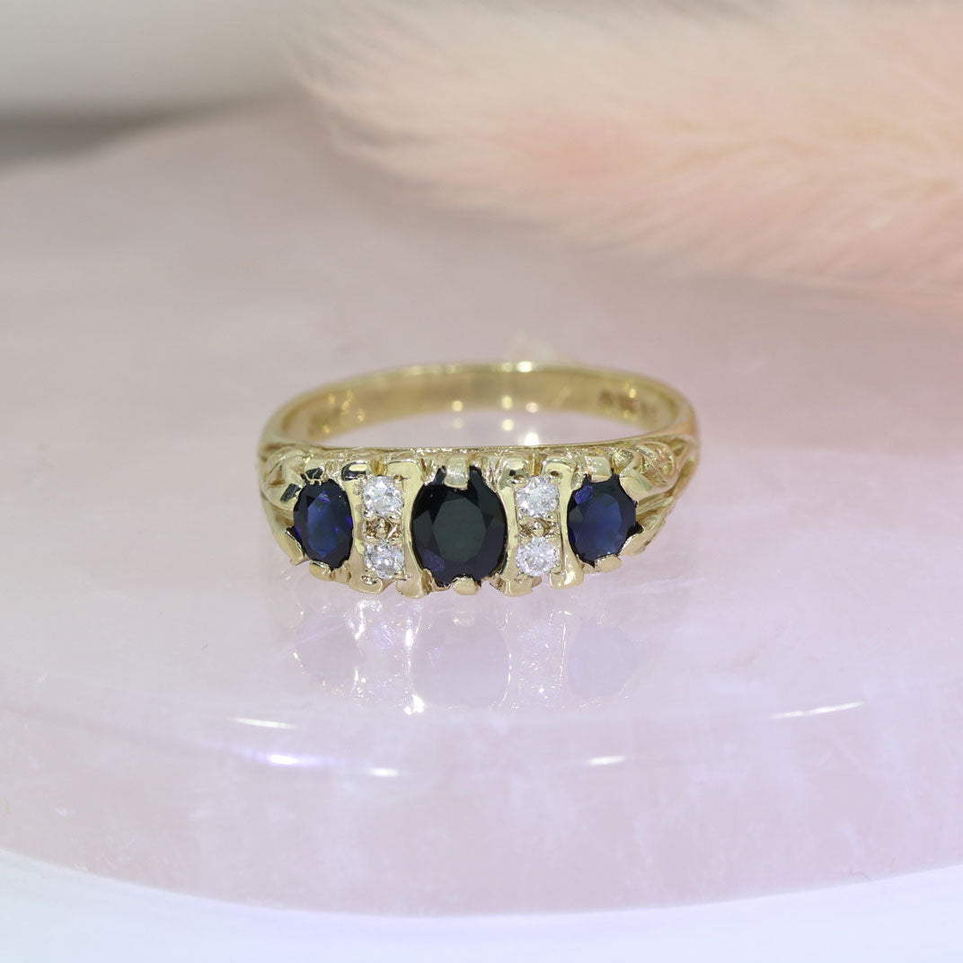 Pre Owned 9ct Yellow Gold Sapphire & Diamond Boat Ring