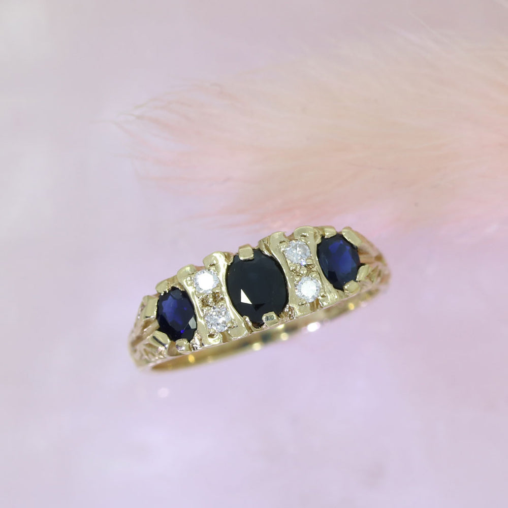 Pre Owned 9ct Yellow Gold Sapphire & Diamond Boat Ring