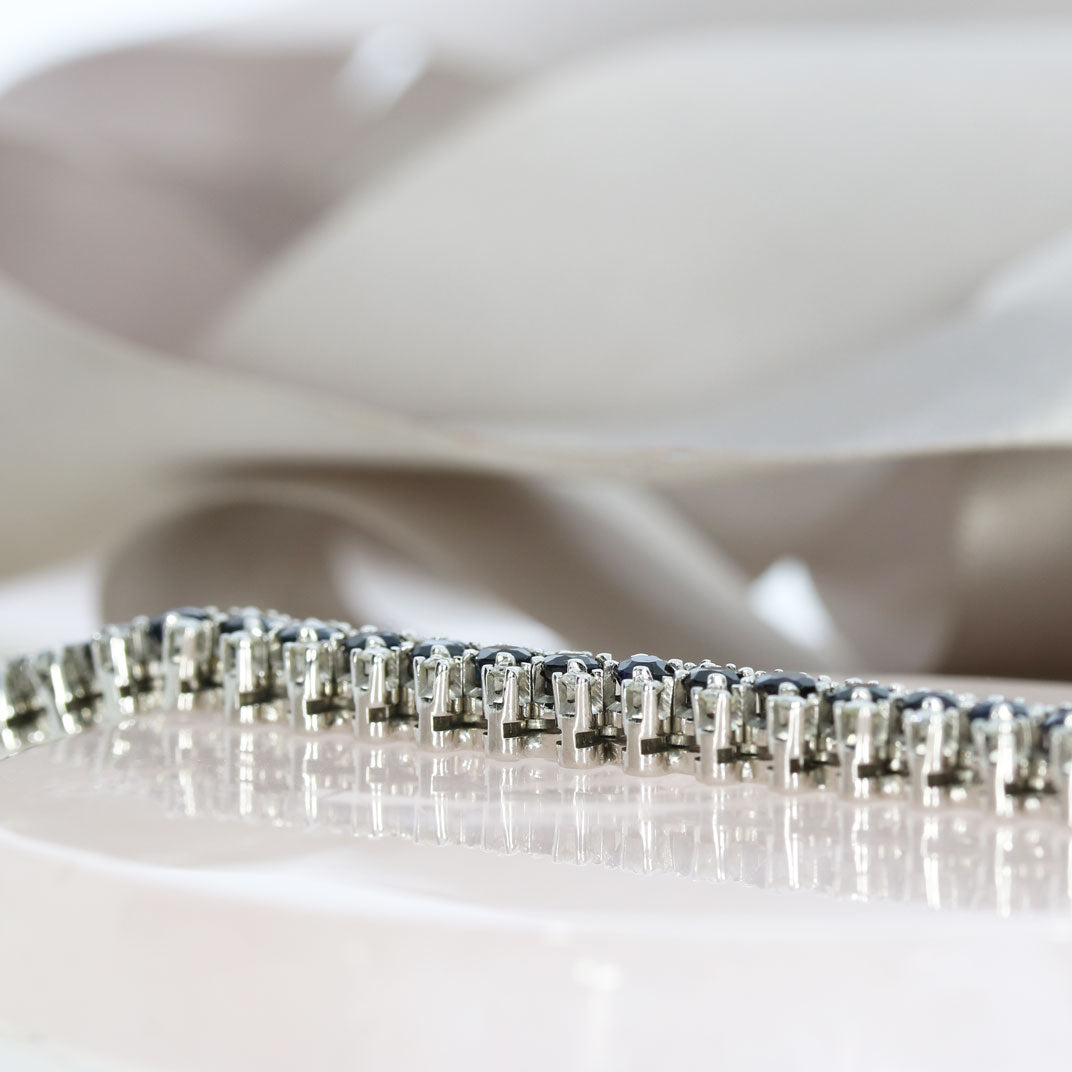 Pre Owned 18ct White Gold Claw Set Sapphire & Diamond Bracelet