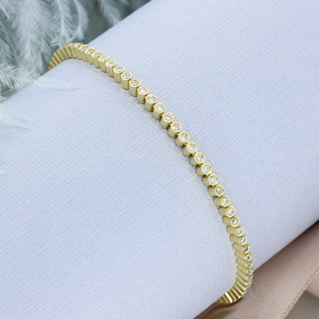 Pre Owned 18ct Gold Diamond Tennis Bracelet 1ct