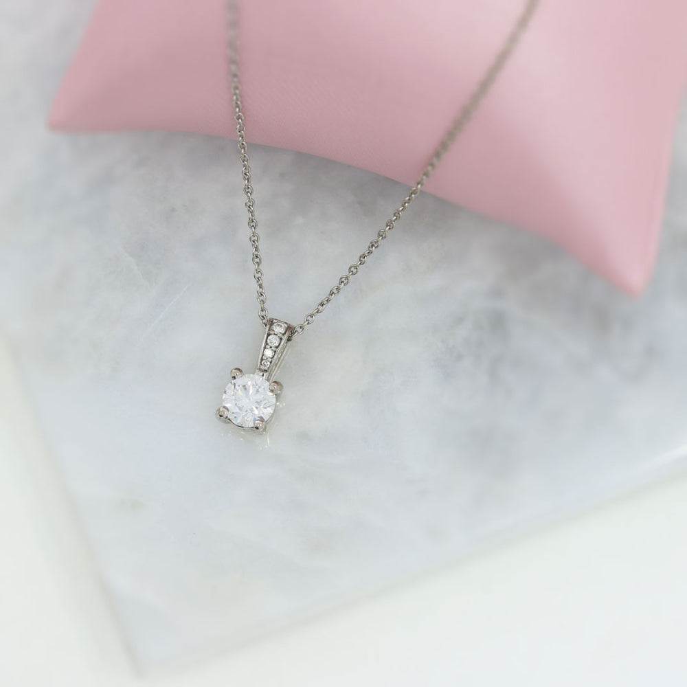 Pre Owned 18ct Gold Diamond Solitaire Pendant & Chain 0.84ct