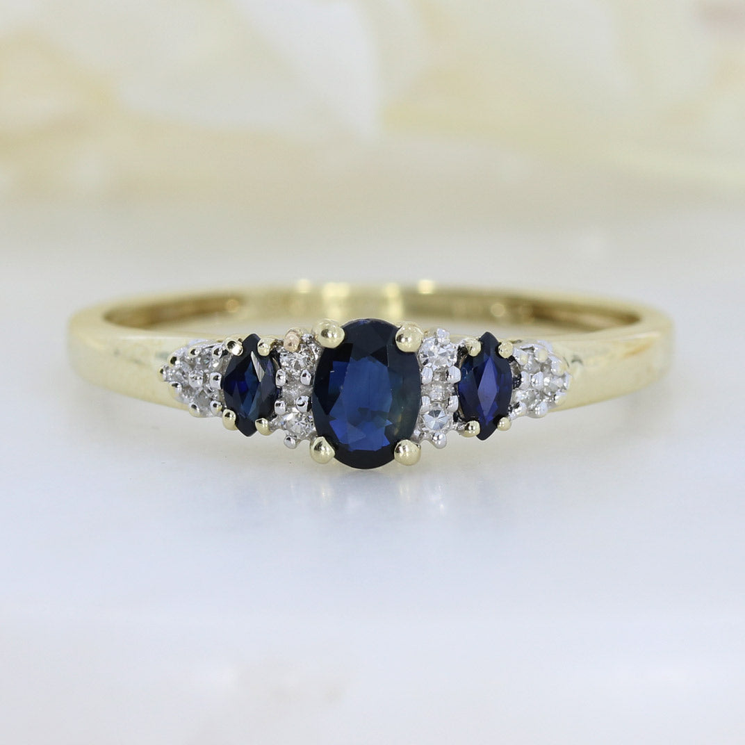 Pre Owned 9ct Yellow Gold Oval Sapphire & Diamond Dress Ring