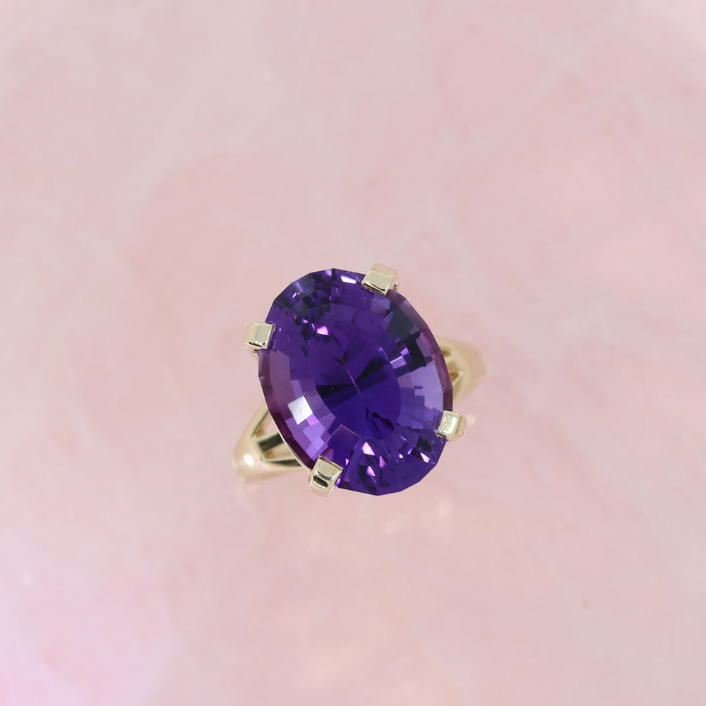 Pre Owned 9ct Yellow Gold Large Claw Set Amethyst Single Stone Ring