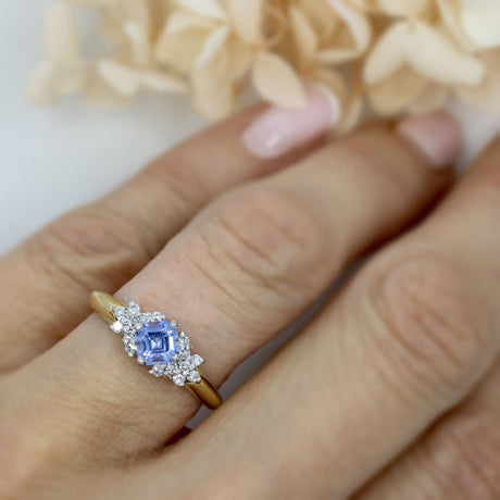 Pre Owned 18ct Yellow Gold Square Sapphire & Diamond Cluster Ring