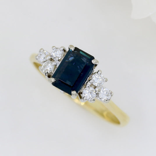 Pre Owned 18ct Yellow Gold Emerald Cut Sapphire & Diamond Cluster Ring