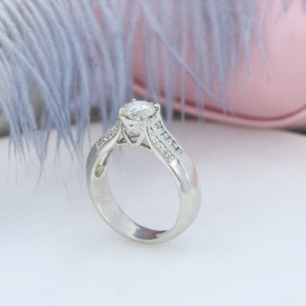 Pre Owned Platinum Diamond Solitaire Ring with Fancy Diamond Shoulders
