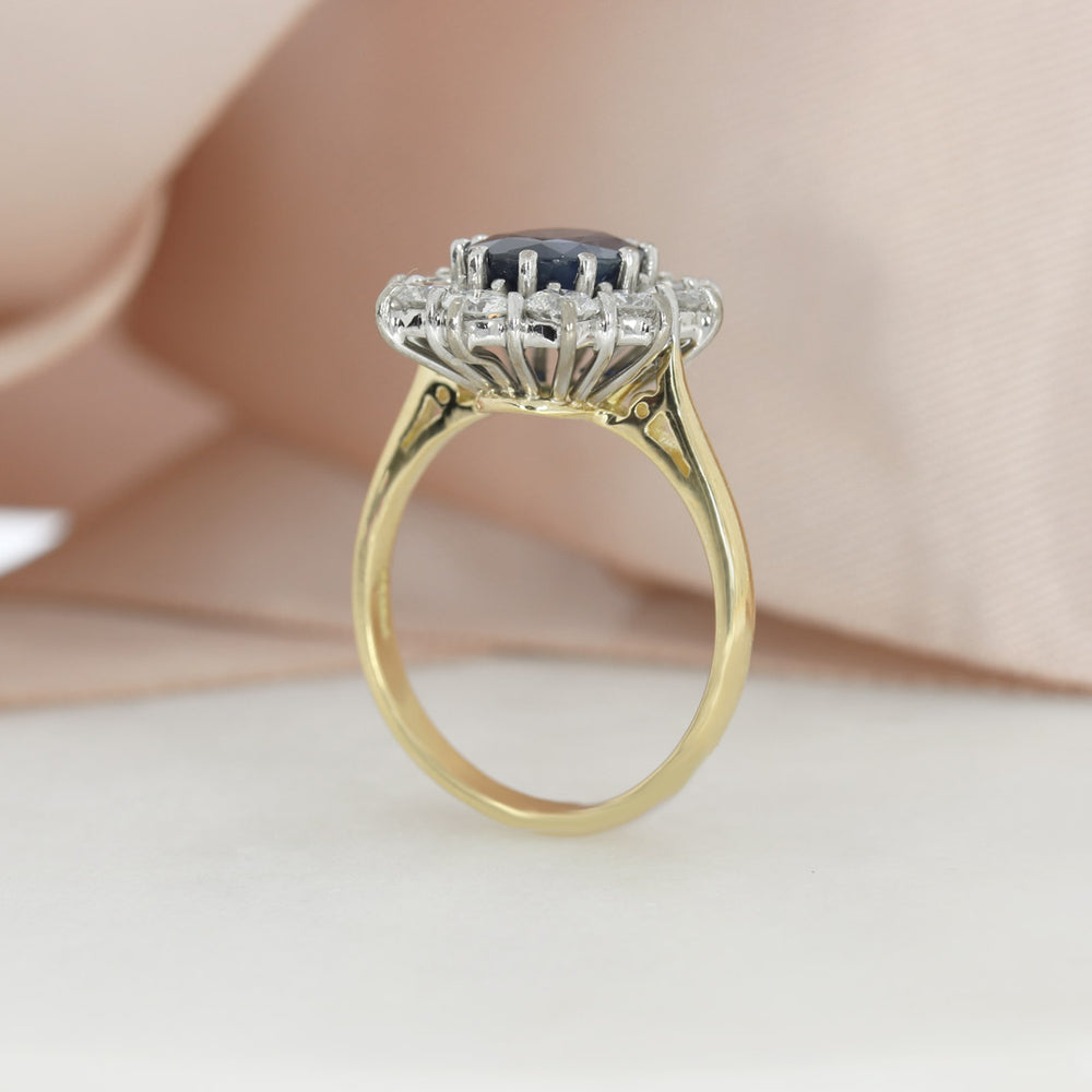 Pre Owned 18ct Yellow Gold Large Claw Set Oval Sapphire & Diamond Cluster Ring