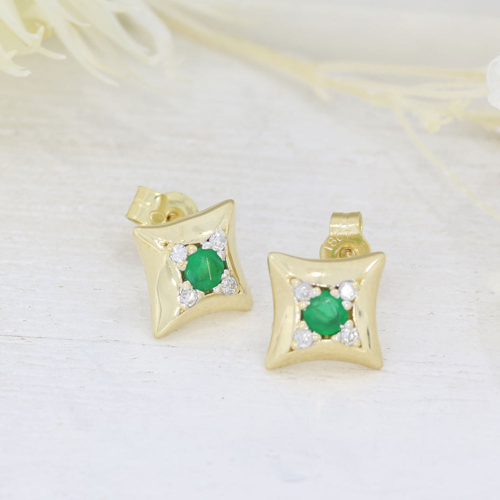 Pre-Owned 18ct Yellow Gold Square Stud Earrings Set with Emerald & Diamonds