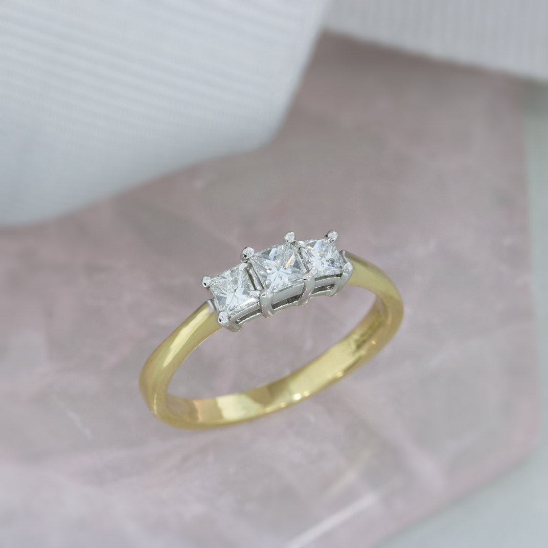 Pre Owned 18ct Yellow Gold Claw Set Princess Cut Diamond 3 Stone Ring Approx 0.65ct