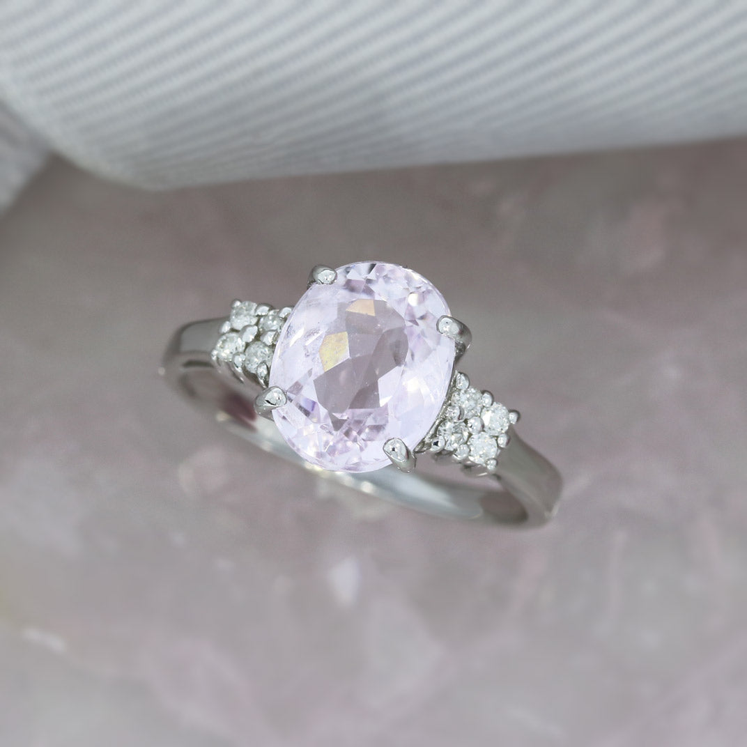 Pre Owned 9ct White Gold Kunzite & Diamond Dress Ring