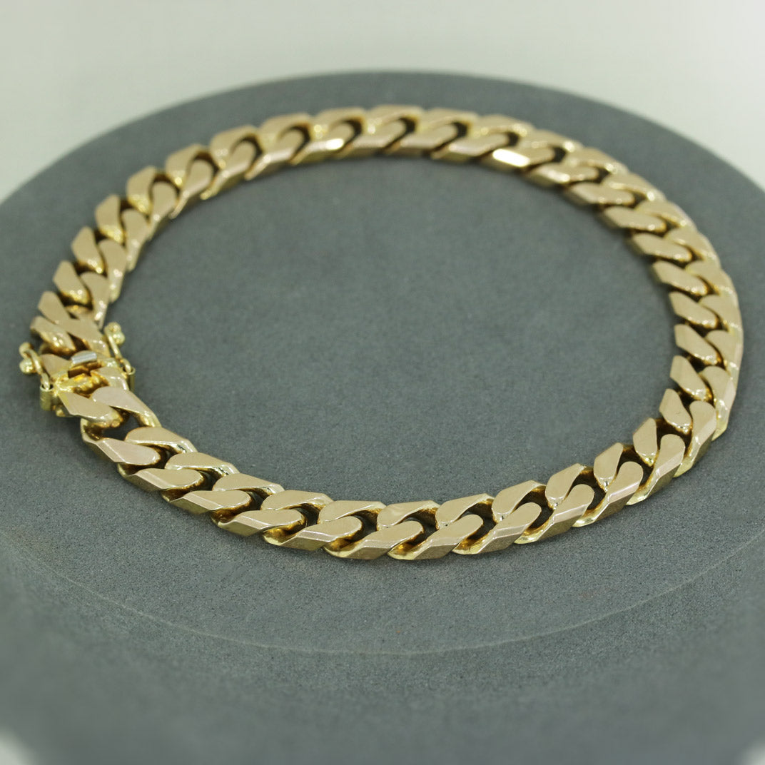 Pre Owned 9ct Yellow Gold Chunky Flat Curb Bracelet