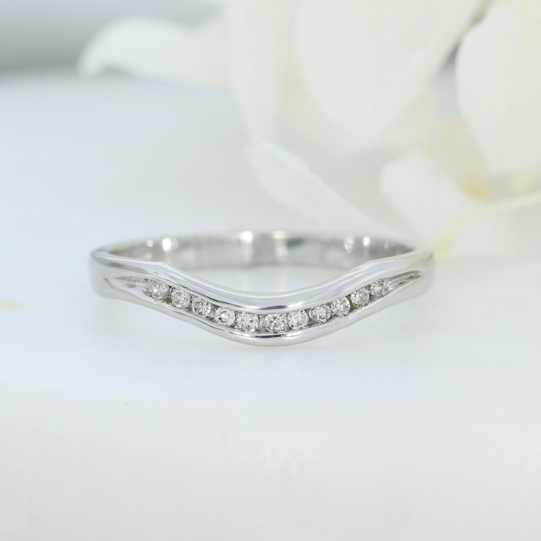 Pre Owned 9ct White Gold Channel Set Diamond Curved Ring