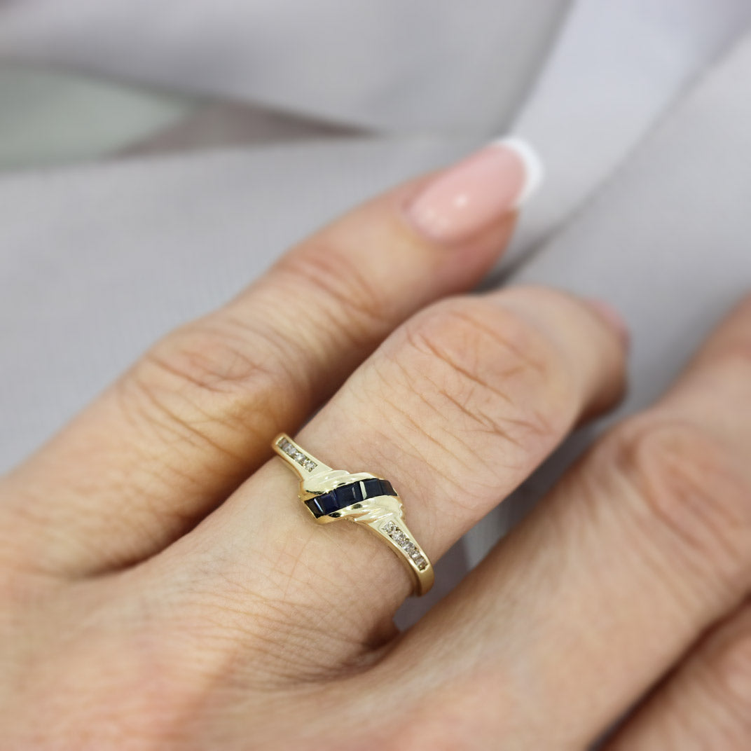 Pre Owned 9ct Yellow Gold Channel Set Sapphire & Diamond Dress Ring
