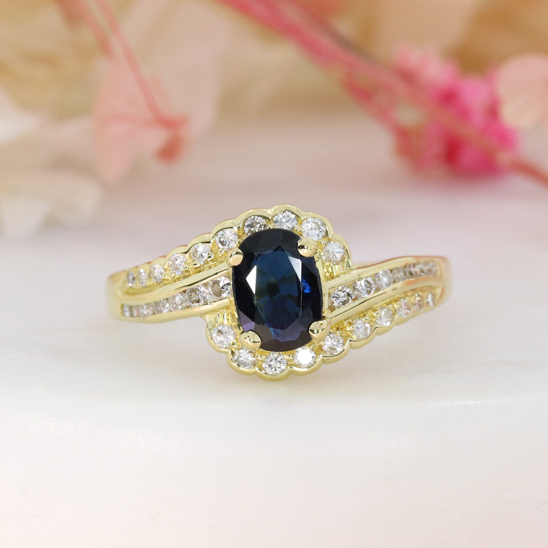 Pre Owned 18ct Gold Oval Sapphire & Diamond Crossover Dress Ring