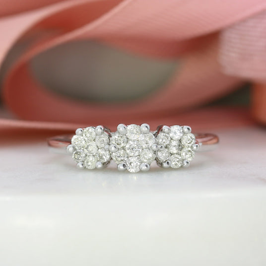 Pre Owned 18ct White Gold Diamond 3 Flower Cluster Ring