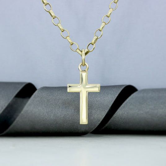 Pre Owned 9ct Yellow Gold Chunky Polished Cross on a 21" Belcher Chain
