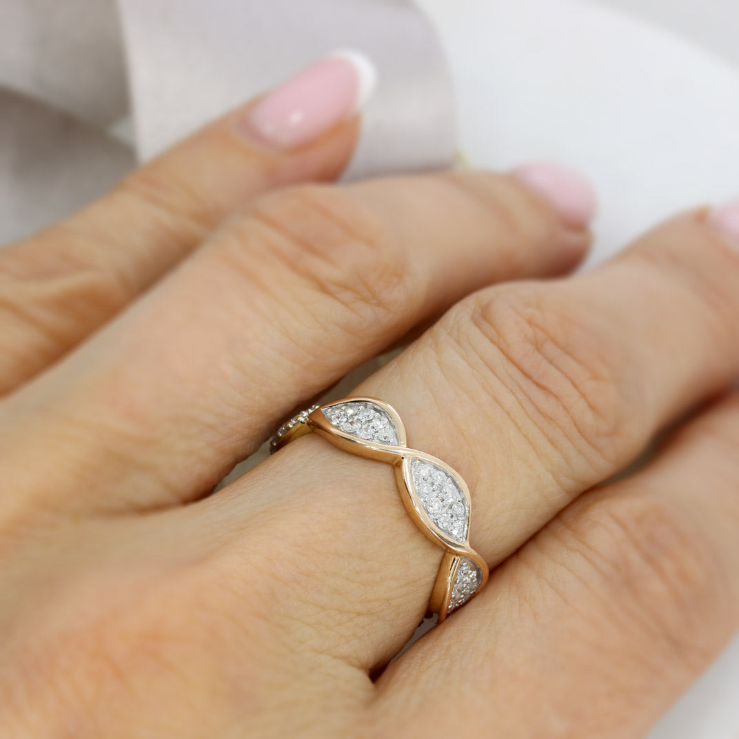 Pre Owned 9ct Yellow & Rose Gold Half & Half Crossover Diamond Ring
