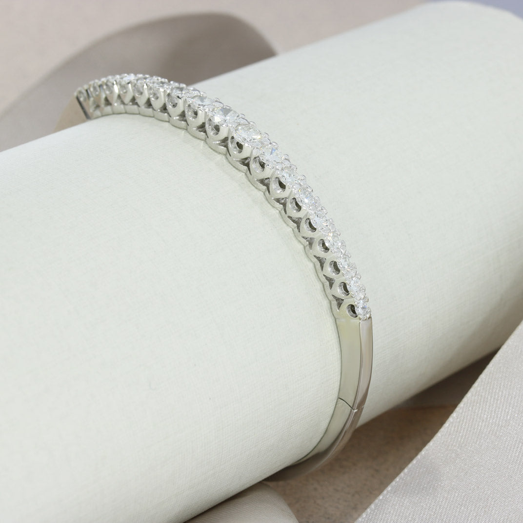 Pre Owned 18ct White Gold Claw Set Diamond Bangle Approx 1.75ct