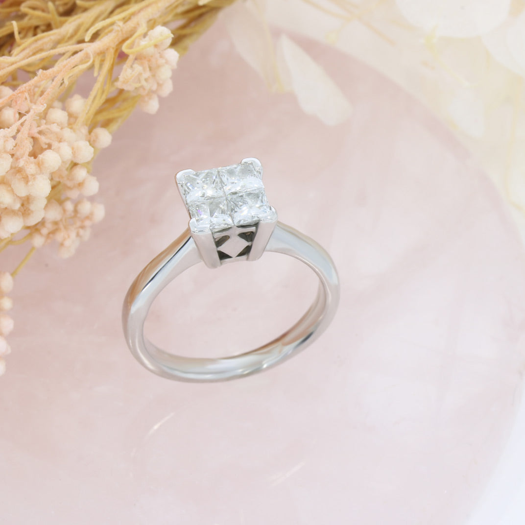 Pre Owned 18ct Gold Illusion Set 4 Stone Princess Cut Diamond Ring 1.00ct