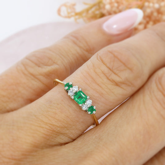 Pre Owned 9ct Yellow Gold Emerald & Diamond Ring