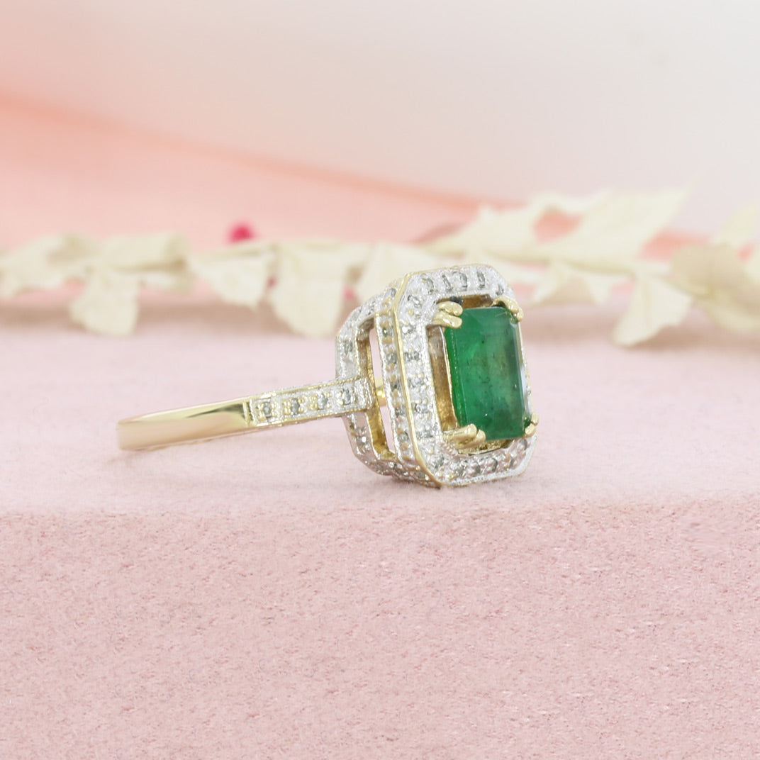 Pre Owned 9ct Yellow Gold Emerald And Diamond Halo Ring