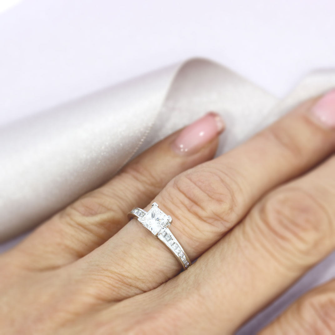 GIA Certified Platinum Princess Cut Diamond Ring E VS1 Total 1.13ct