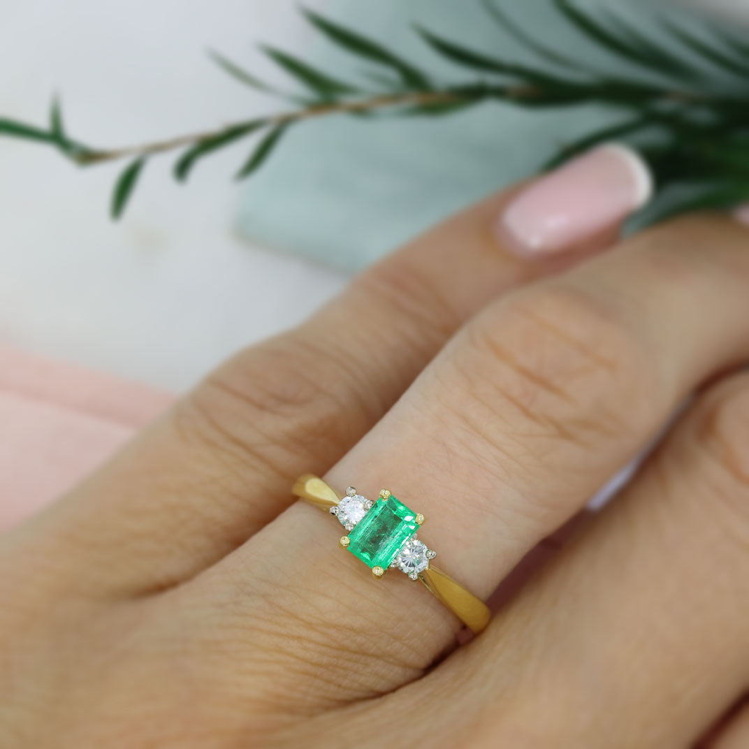 18ct Yellow Gold Emerald Cut Emerald & Diamond 3 Stone Ring