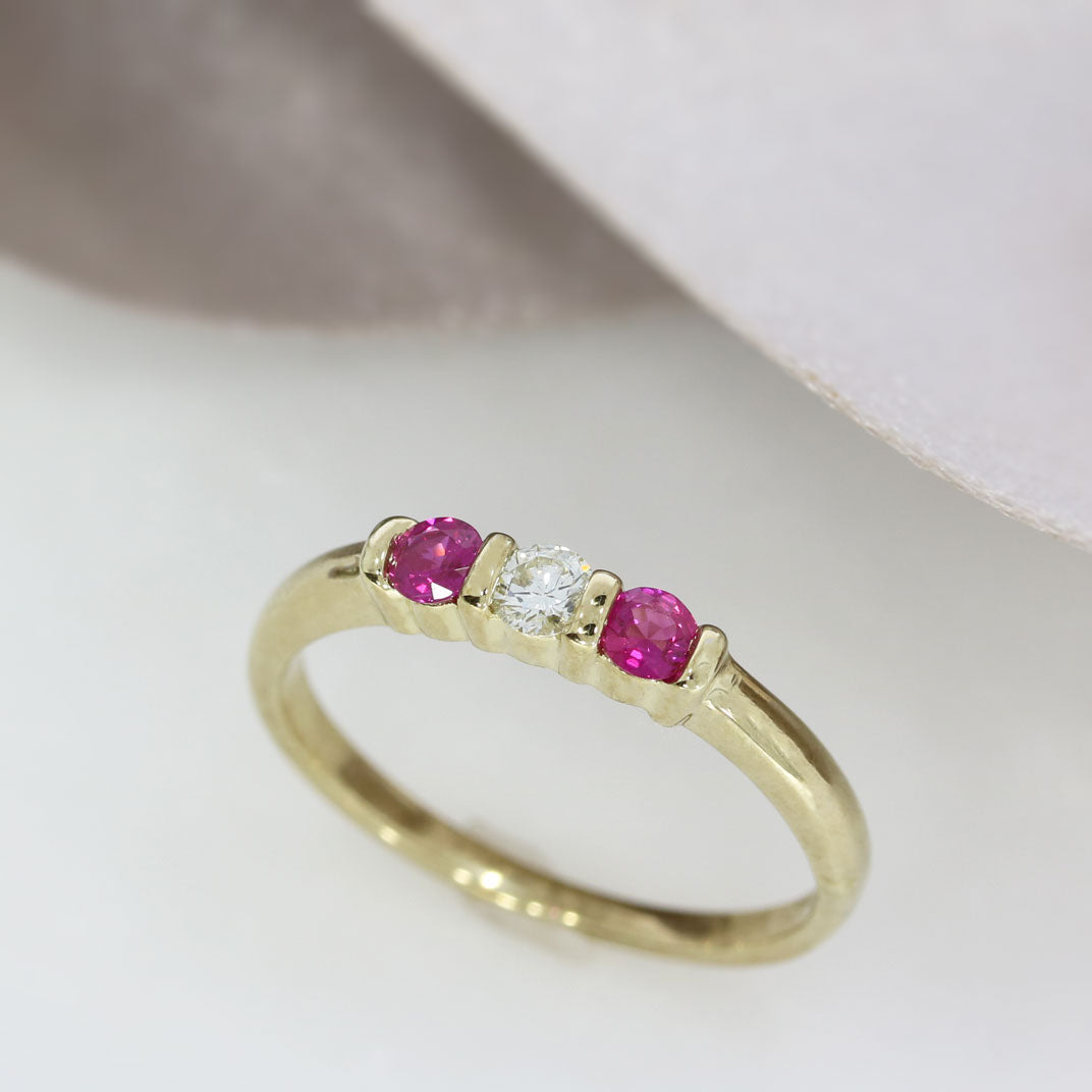 9ct Gold 3 Stone Ruby & Diamond Ring In A Bar Claw Setting