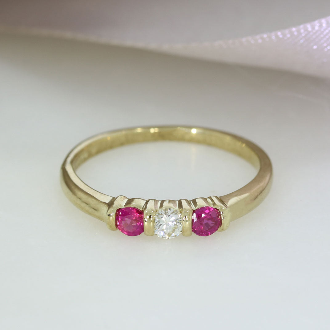 9ct Gold 3 Stone Ruby & Diamond Ring In A Bar Claw Setting