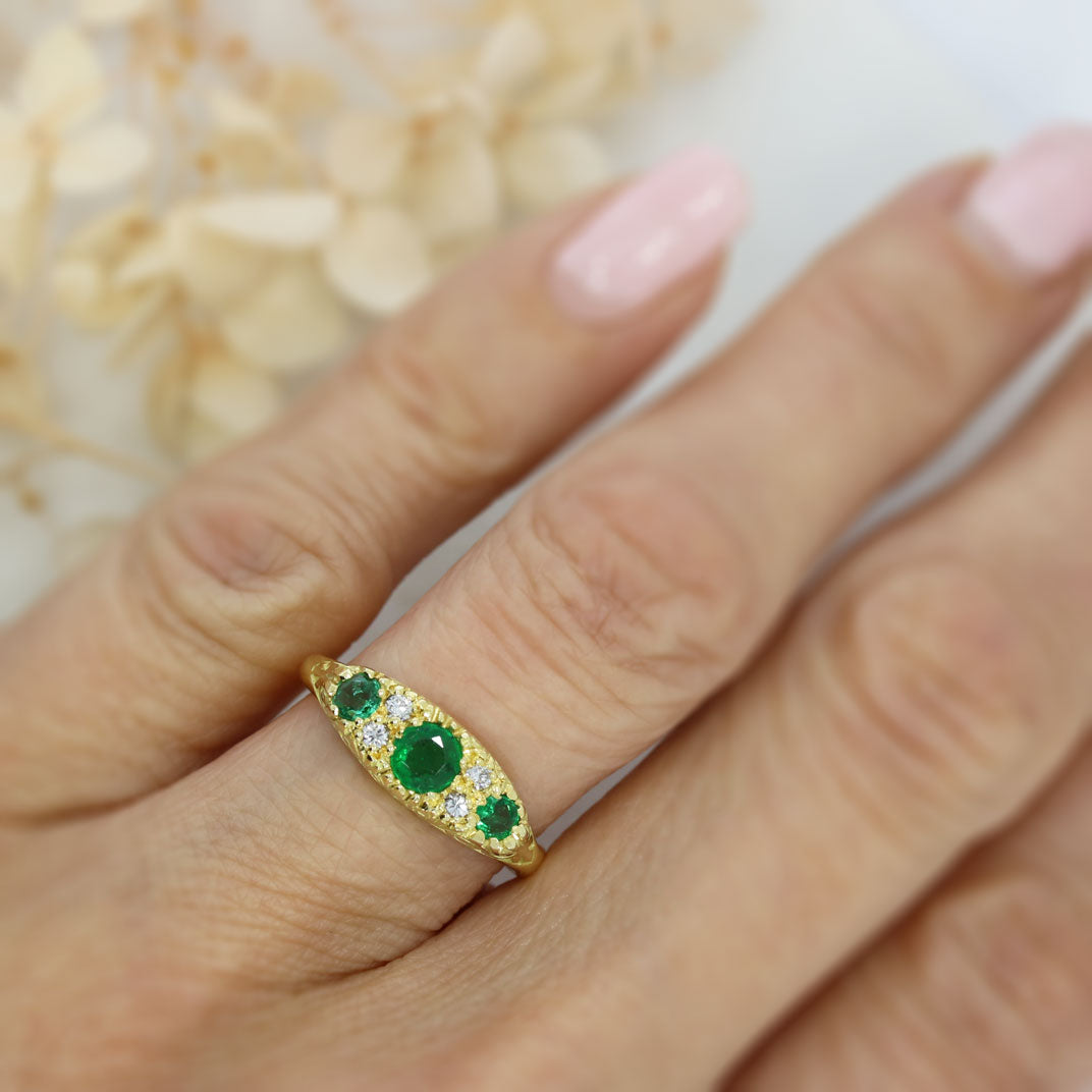 18ct Yellow Gold Emerald & Diamond Boat Shaped Ring