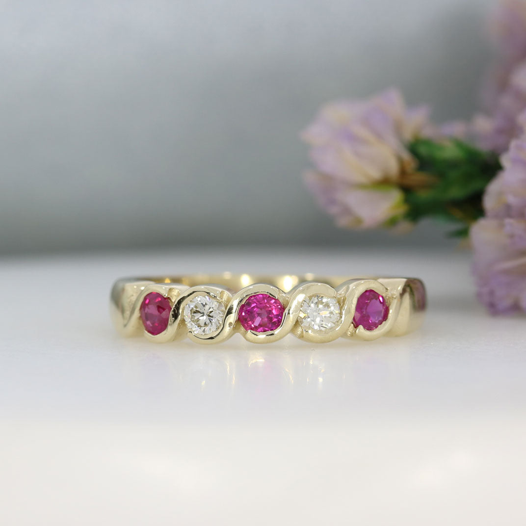 9ct Yellow Gold Ruby & Diamond 5 Stone Eternity Ring