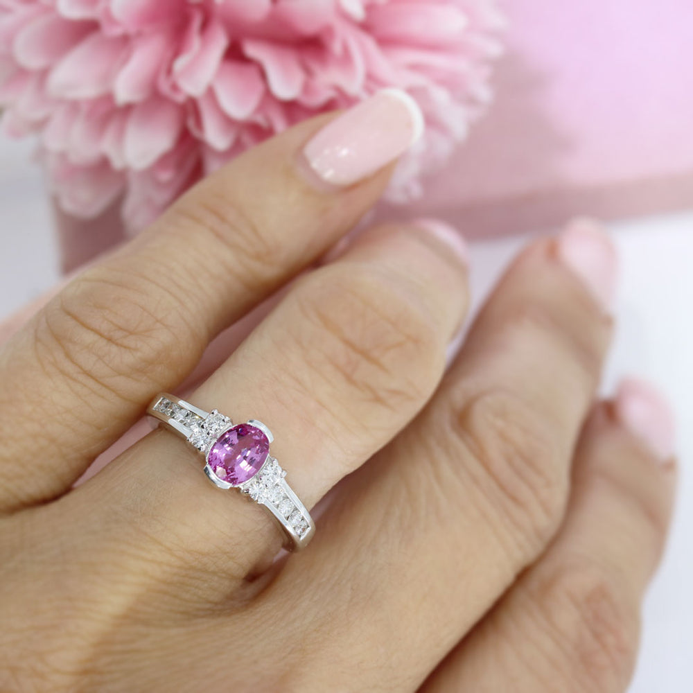 18ct White Gold Oval Pink Sapphire & Diamond Fancy Ring