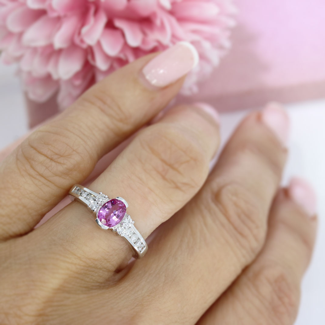 18ct White Gold Oval Pink Sapphire & Diamond Fancy Ring