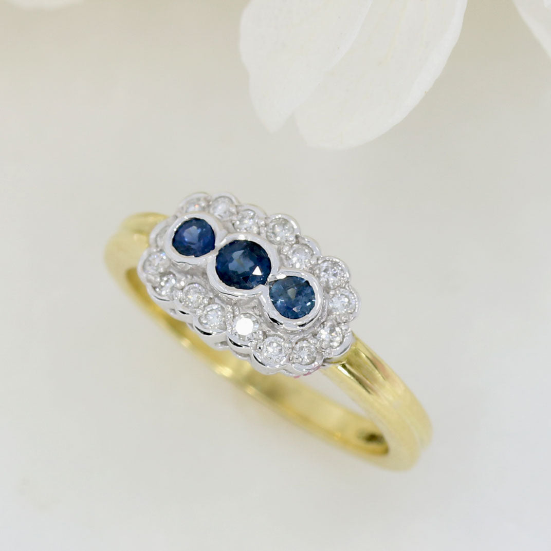 18ct Gold Sapphire & Diamond Fancy Cluster Ring