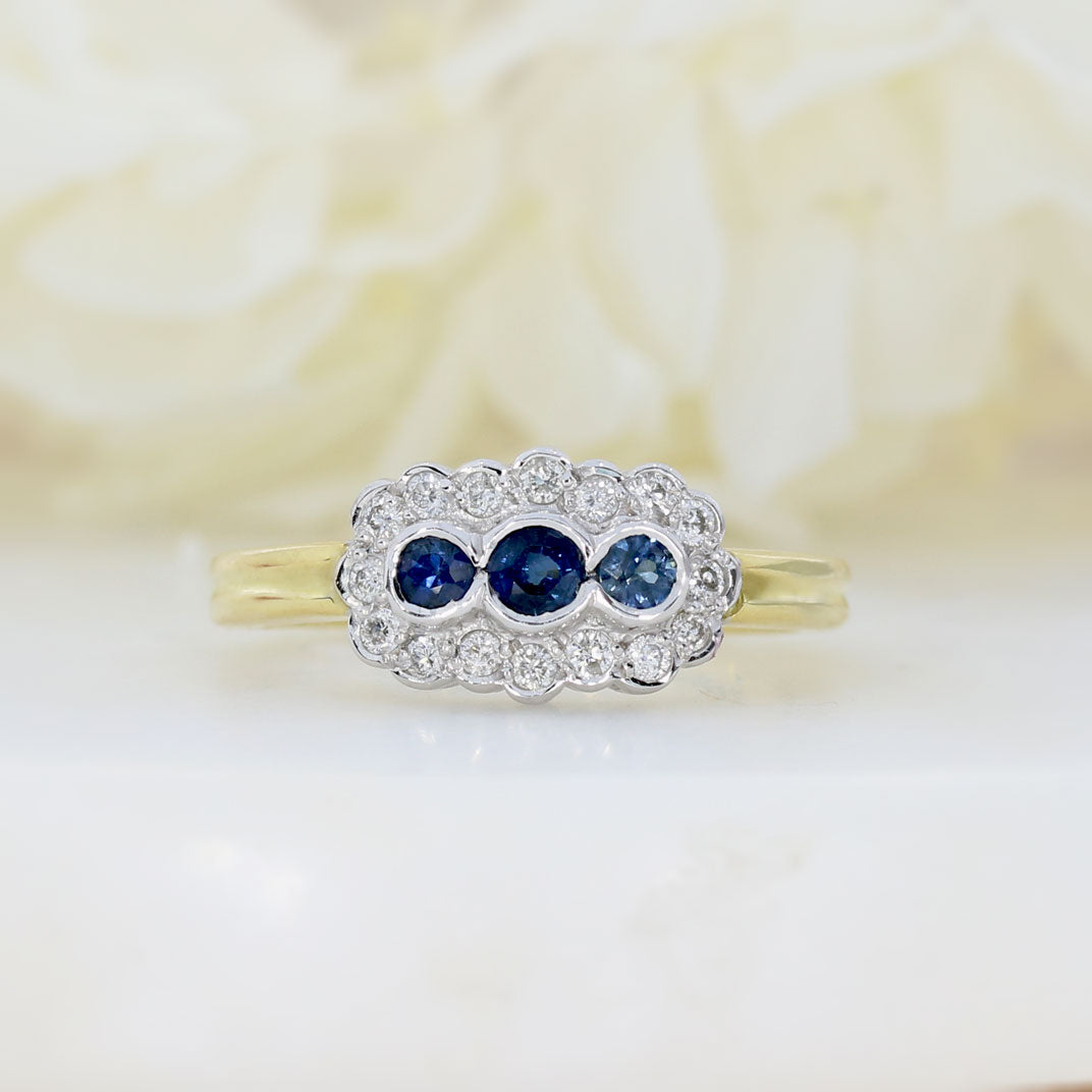 18ct Gold Sapphire & Diamond Fancy Cluster Ring