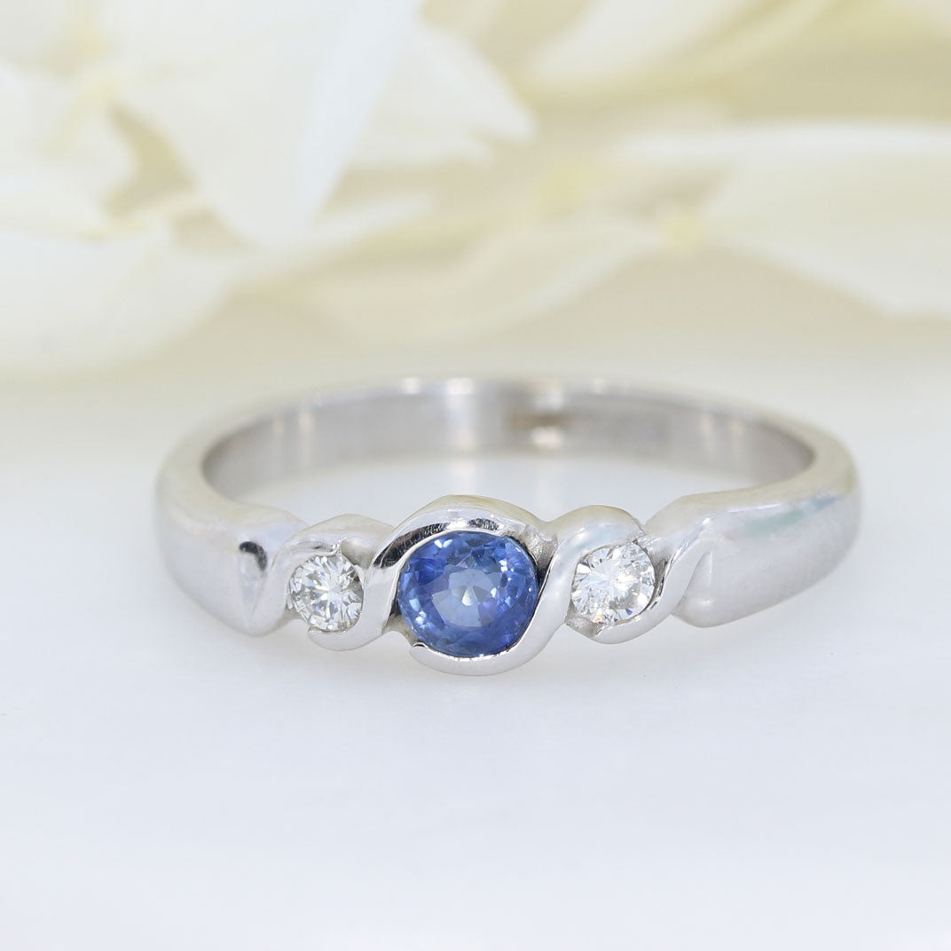 18ct White gold Sapphire & Diamond 3 Stone Ring