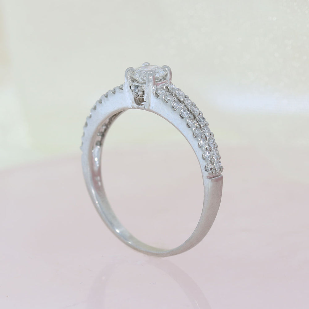 Pre Owned Certified Platinum Diamond Solitaire Ring with Split Diamond Set Shoulders 0.63ct