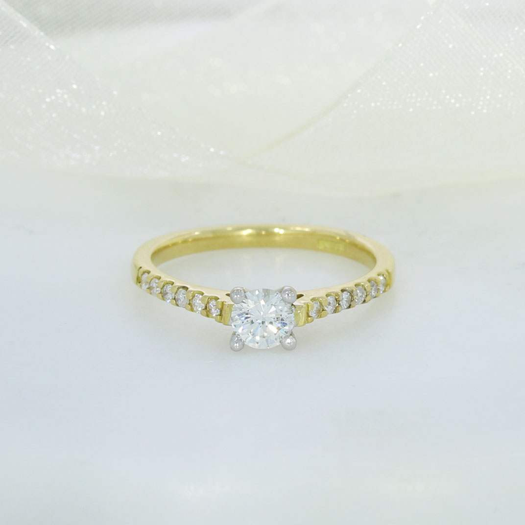 Pre Owned 18ct Solitaire Ring with Diamond Set Shoulders 0.47ct