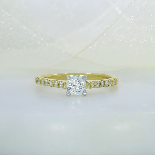 Pre Owned 18ct Solitaire Ring with Diamond Set Shoulders 0.47ct