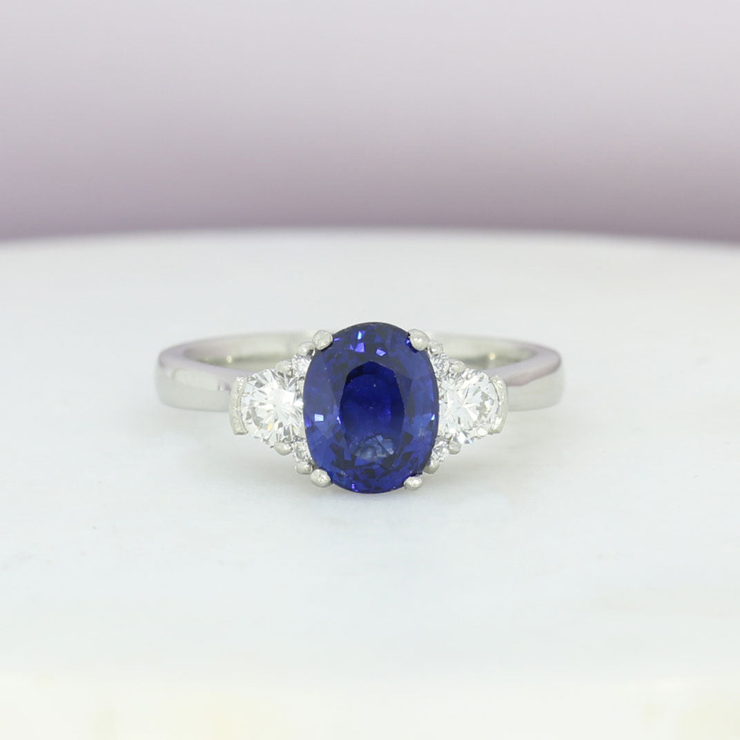 Platinum 2.11ct Oval Sapphire & Diamond 3 Stone Ring 0.40ct