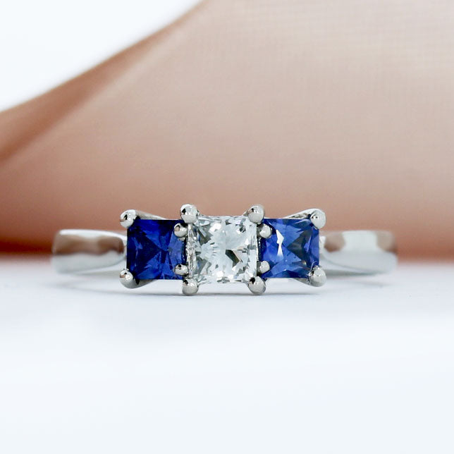 Platinum Sapphire & Certified Diamond 3 Stone Ring 035ct G VS1