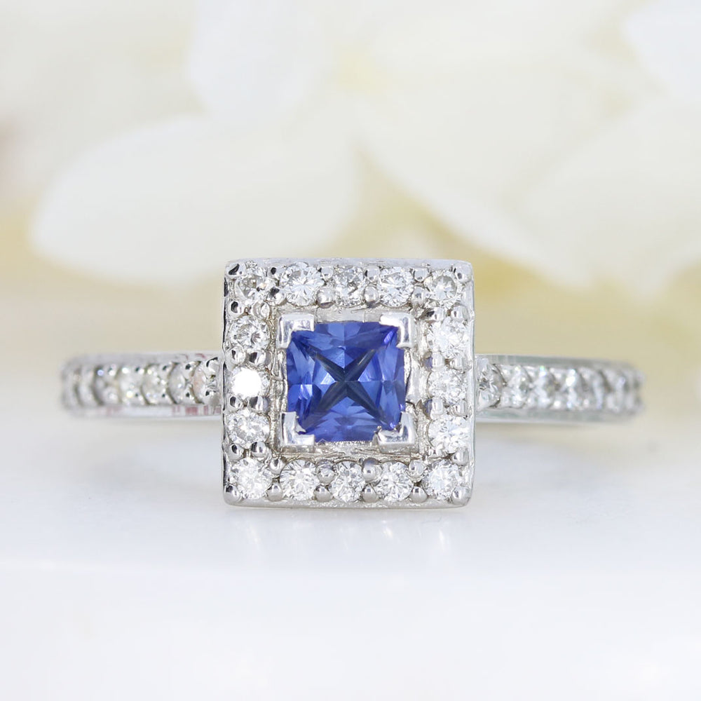 18ct White Gold Square Cut Sapphire & Diamond Cluster with Diamond Set Shoulders