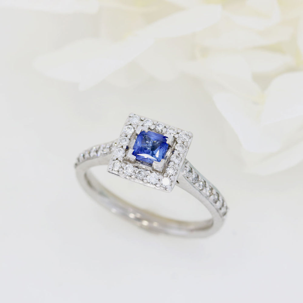 18ct White Gold Square Cut Sapphire & Diamond Cluster with Diamond Set Shoulders