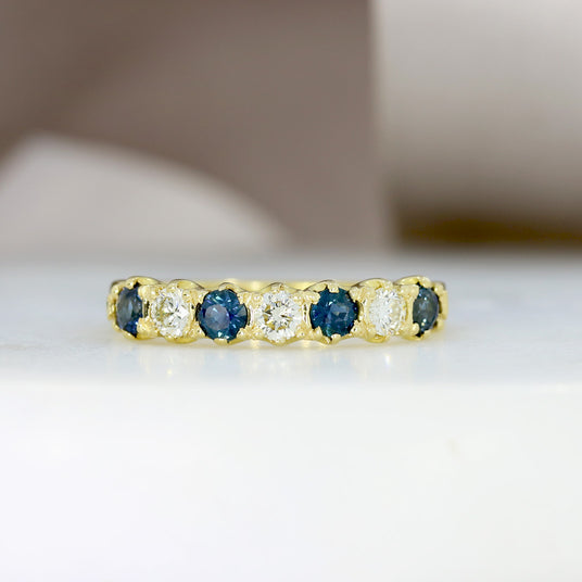 18ct Gold Sapphire & Diamond 7 Stone Eternity Ring