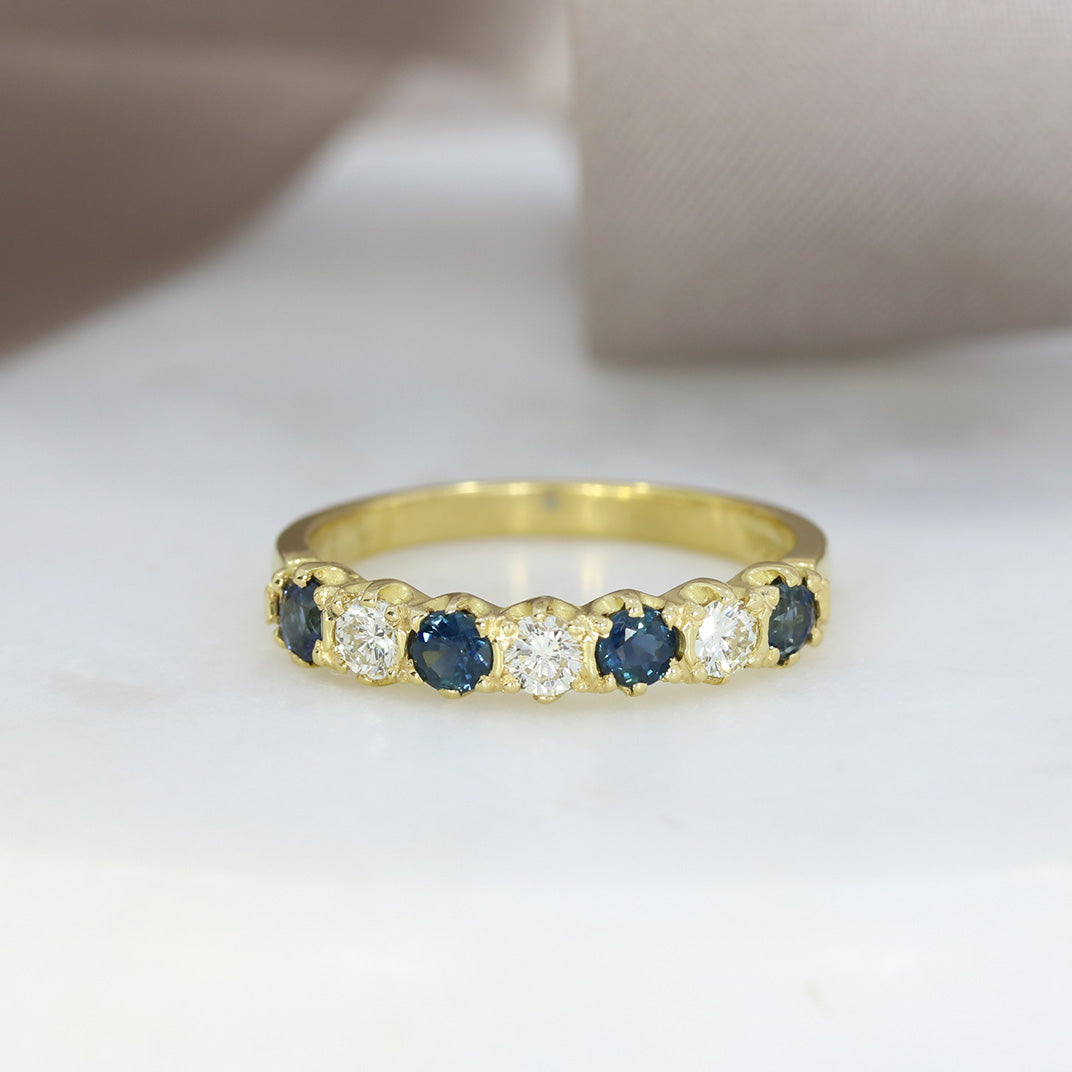 18ct Gold Sapphire & Diamond 7 Stone Eternity Ring