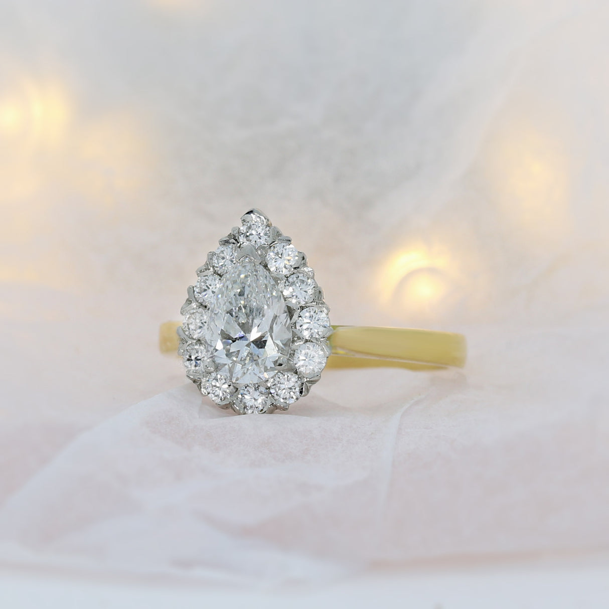 18ct Gold & Platinum Certified Pear Shape & Round Lab Grown Diamond Cluster Ring Total 1.46ct