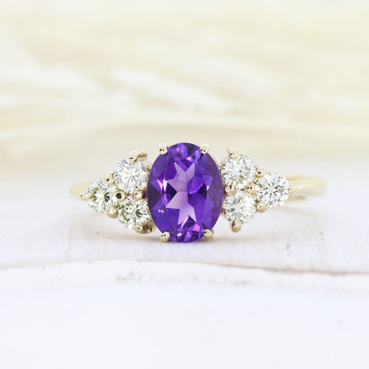 9ct Gold Ring Oval Amethyst & Diamond Ring